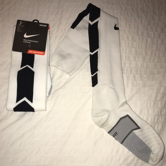 Nike Performance Cushioned Over-the-Calf Socks - Picture 4 of 4